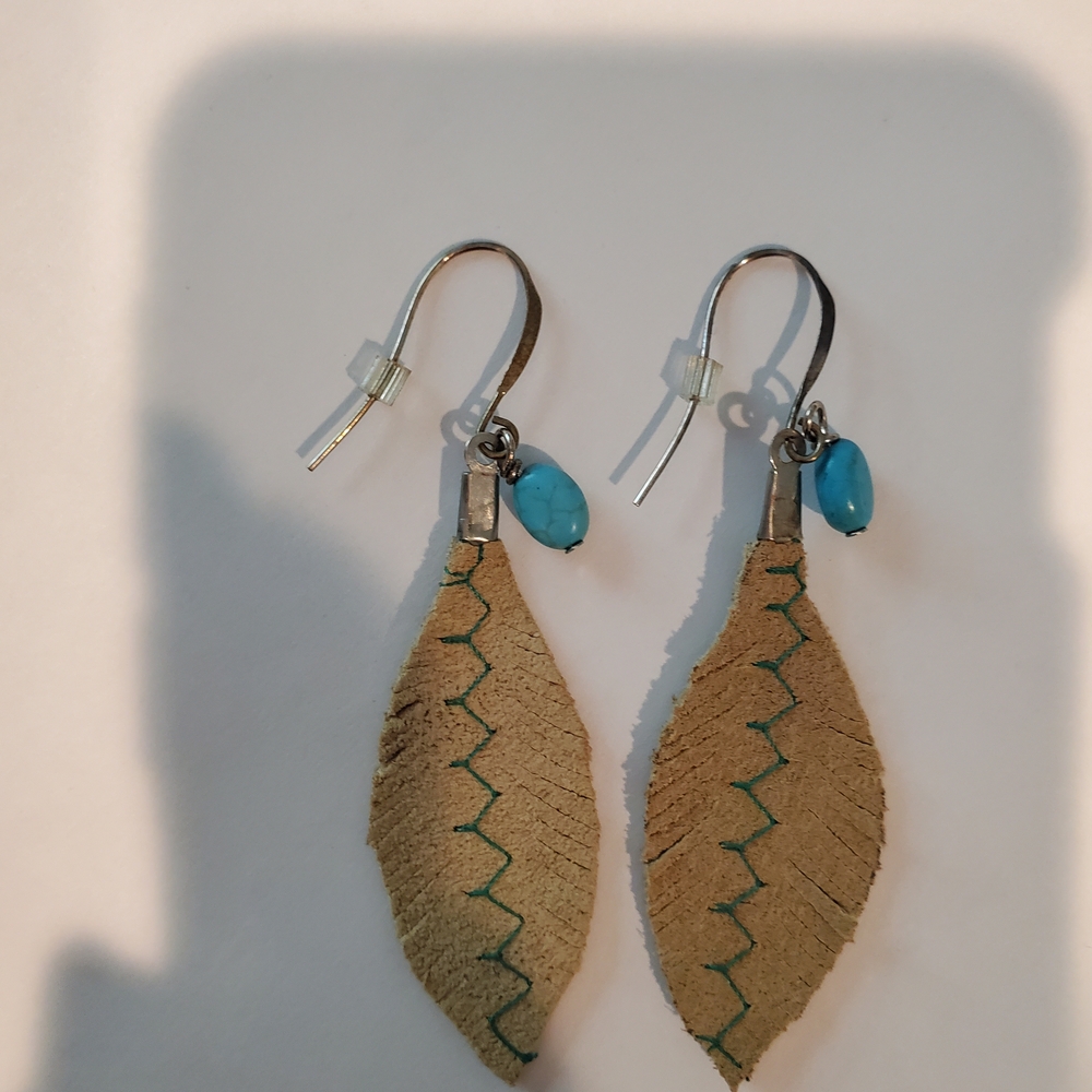 Handmade Leather Earrings with Turquoise Bead